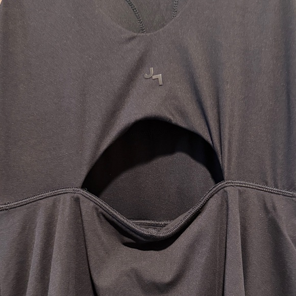 Black Sleeveless Active  Dress - Picture 6 of 6